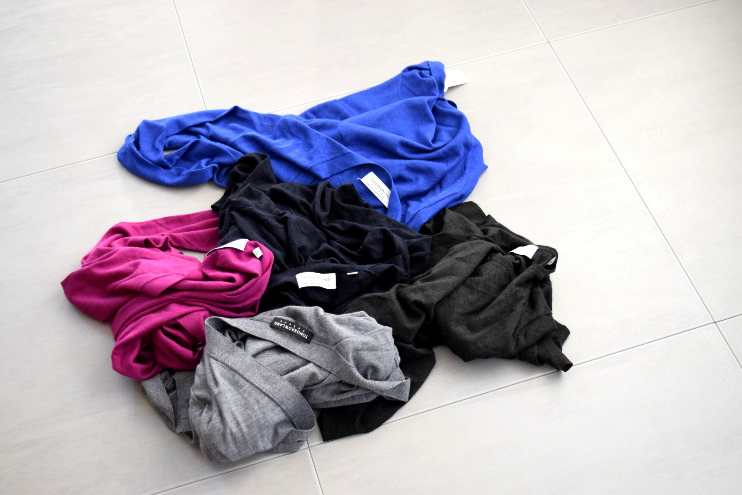 トゥモローランドのニットが好き、という話 | シャツと休む